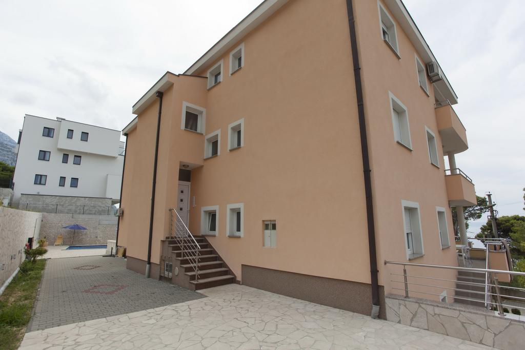 Apartments Damjanovic Makarska Ngoại thất bức ảnh