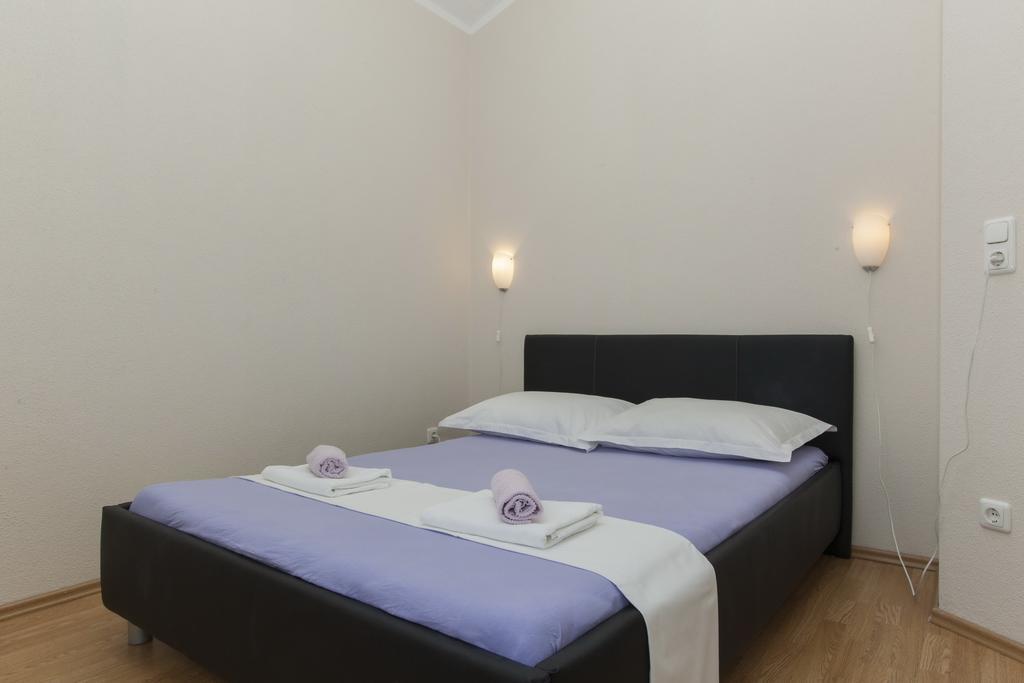 Apartments Damjanovic Makarska Phòng bức ảnh