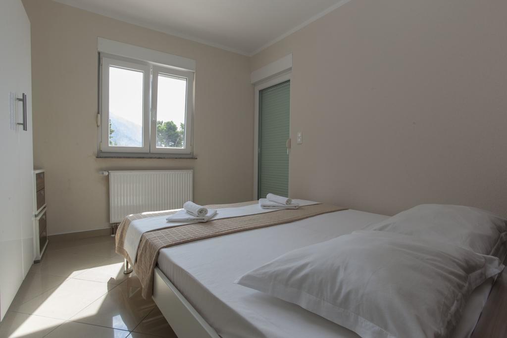 Apartments Damjanovic Makarska Ngoại thất bức ảnh