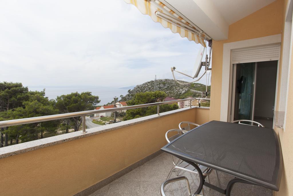 Apartments Damjanovic Makarska Ngoại thất bức ảnh