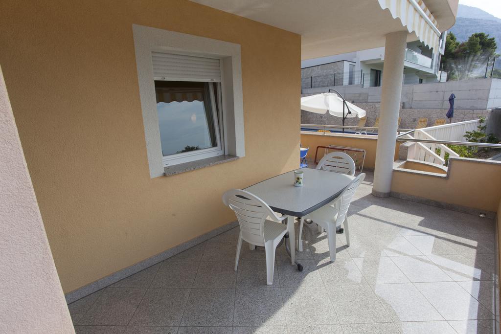 Apartments Damjanovic Makarska Ngoại thất bức ảnh