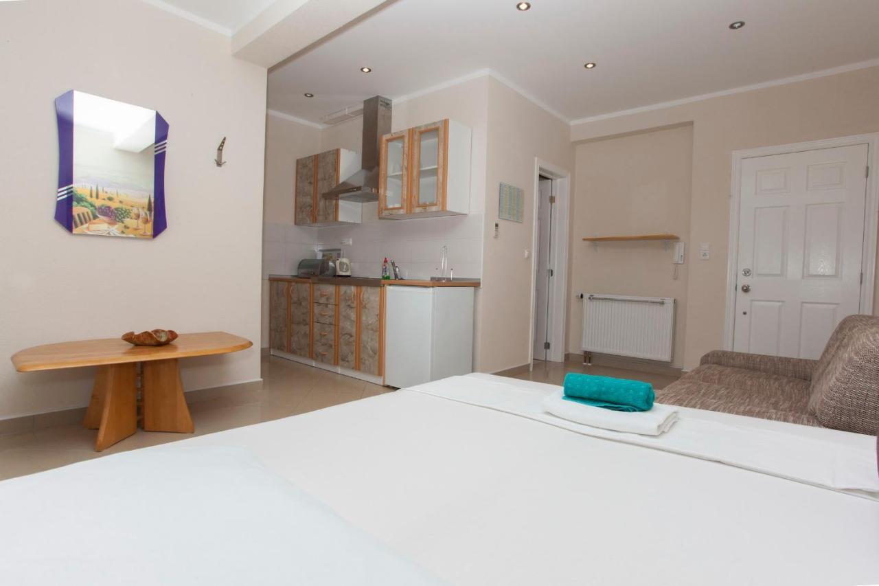 Apartments Damjanovic Makarska Ngoại thất bức ảnh