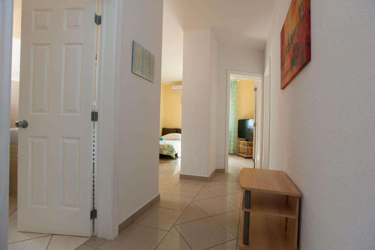 Apartments Damjanovic Makarska Ngoại thất bức ảnh